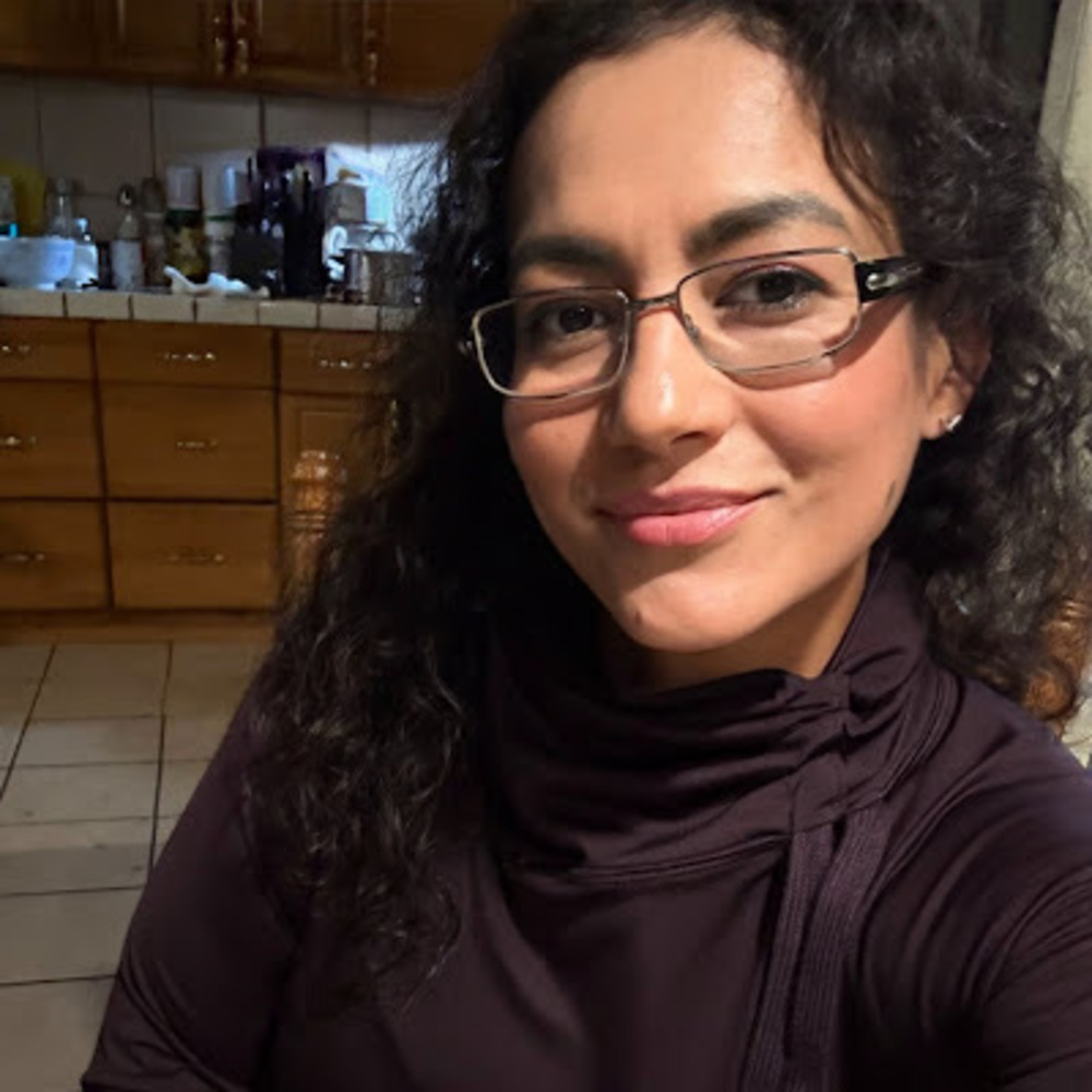 Meet your Posher, Mariela